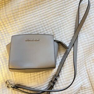 NWOT Michael Kors Gray Crossbody Bag with Adjustable Strap